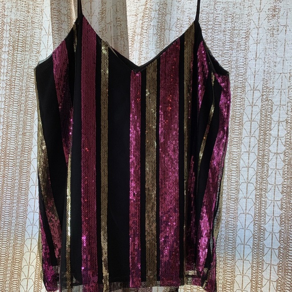 Glam Sequins Glam Top - Picture 2 of 4